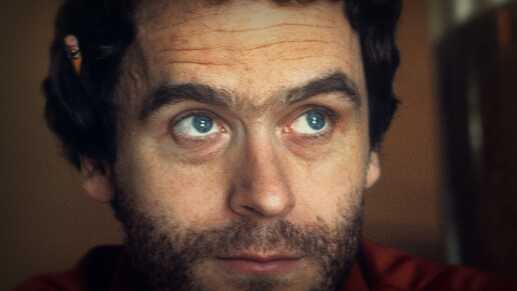 c59bdbbc-324a-4ec9-ac51-93650a9971ac-Conversations_with_a_Killer__The_Ted_Bundy_Tapes_S01E01_51m50s74587f