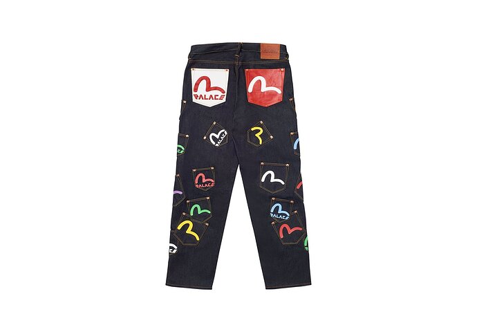 Palace-Evisu-Jeans-3588-TWEAKED_8a094396-7a75-42ff-8207-35e9e4a97f9f_640x@2x