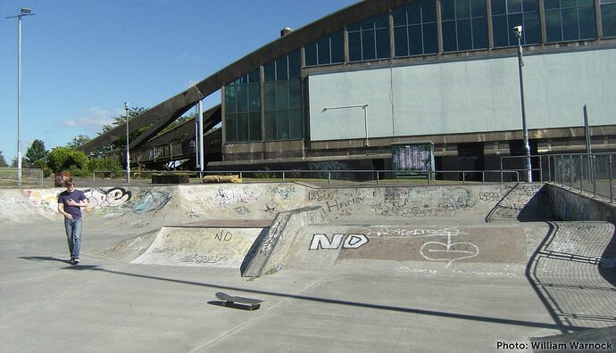 east-kilbride-outdoor-skatepark-1024x588