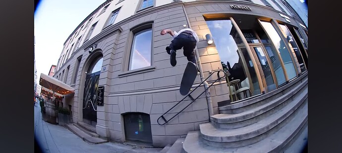 Screenshot_20240219-154146_YouTube