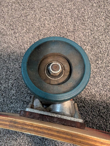 1000028951