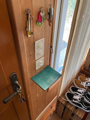 Photo 19.04.25 19 44 22