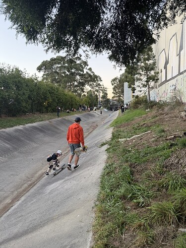 B4F9420F-3BE7-489E-B0AC-367729E5A5DC_1_105_c