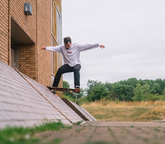 toggs noseslide (1 of 1)