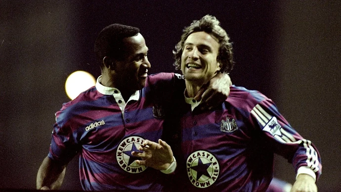 Les-Ferdinand-and-David-Ginola-of-Newcastle-United-099b4b2822b886a863bc5ff1e395a5c0