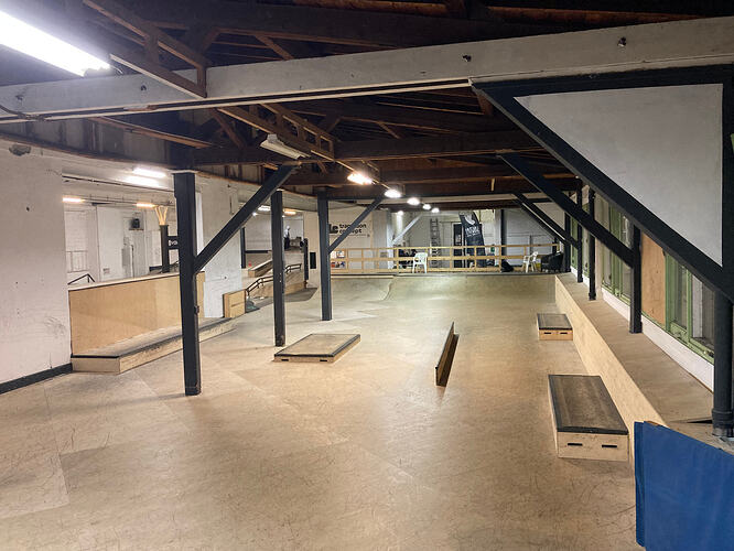 Photo 22.11.25 18 45 09